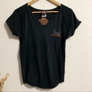 Harley Davidson black tee with ribbed sides